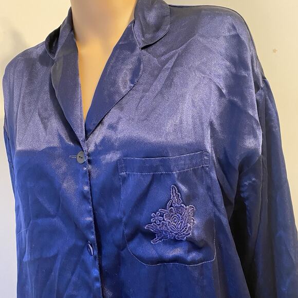 Vintage Victorias Secret Robe Women S Oversized Satin Blue Button Up Lightweight - Picture 8 of 10